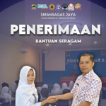 SMAN 1 Bergas Terima Bantuan Seragam OSIS dari Dinas Pendidikan dan Kebudayaan Provinsi Jawa Tengah