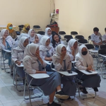 Sosialisasi Penyakit TBC untuk Siswa SMA Negeri 1 Bergas